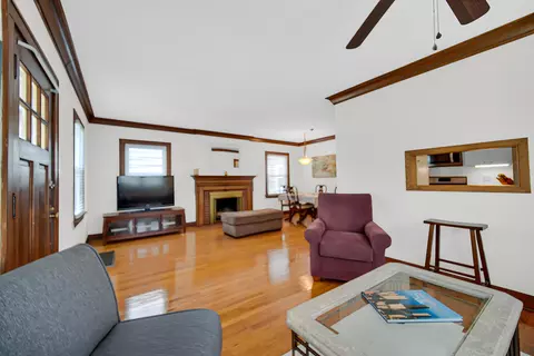 7013 Jackson Ave, Hammond, IN 46324