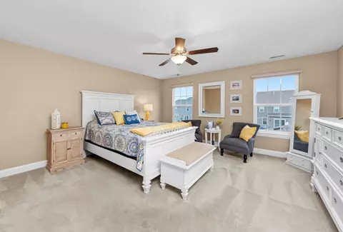 Bedroom - 8195 W 101st Pl, Saint John, IN 46373 photo 1 of 4