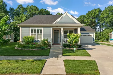 1144 Weaver Way, Burns Harbor, IN 46304 photo 1