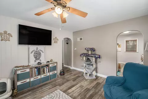 Entry Way - 1425 N Cline Ave, Griffith, IN 46319 photo 1 of 1