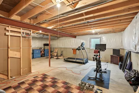 543 Chicory Ln, Valparaiso, IN 46385 photo 23