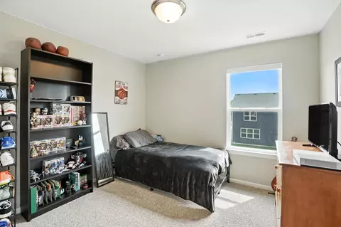 543 Chicory Ln, Valparaiso, IN 46385 photo 15