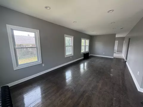 1052 Tyler St, Gary, IN 46402 photo 4
