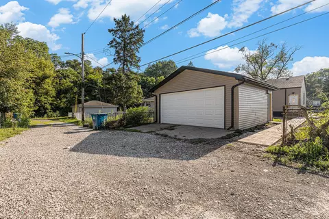 831 Garfield St, Gary, IN 46404 photo 25