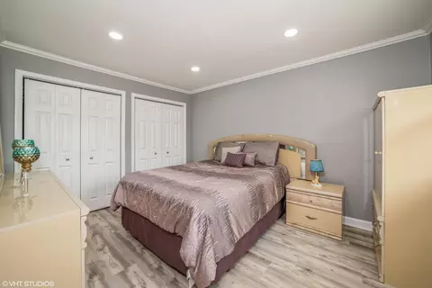 Bedroom - 9608 Cypress Ave, Munster, IN 46321 photo 4 of 4