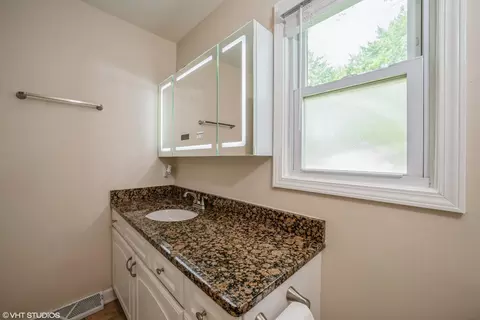 Bath - 9608 Cypress Ave, Munster, IN 46321 photo 2 of 2
