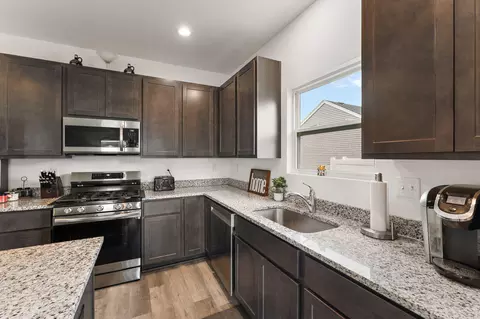 8660 Yorktown Dr, Lowell, IN 46356 photo 8