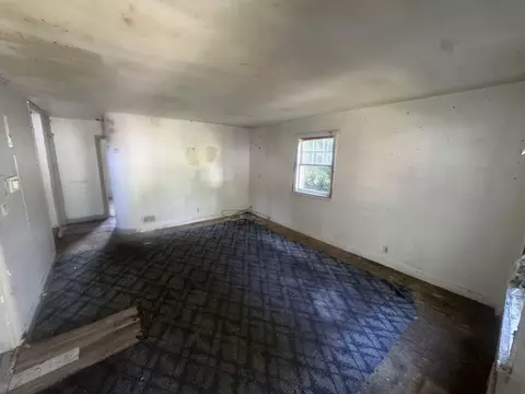 4476 Madison St, Gary, IN 46408 photo 4