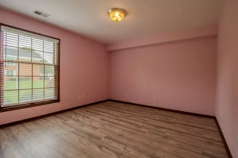 Bedroom - 1640 Camellia Dr #A1, Munster, IN 46321 photo 2 of 7