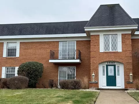 Exterior - 1640 Camellia Dr #A1, Munster, IN 46321 photo 9 of 9