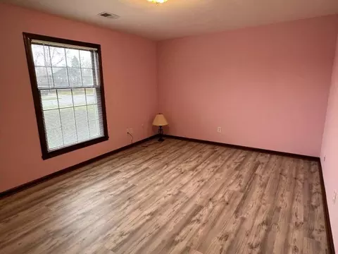 Bedroom - 1640 Camellia Dr #A1, Munster, IN 46321 photo 6 of 7
