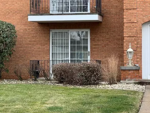 Other - 1640 Camellia Dr #A1, Munster, IN 46321 photo 10 of 14