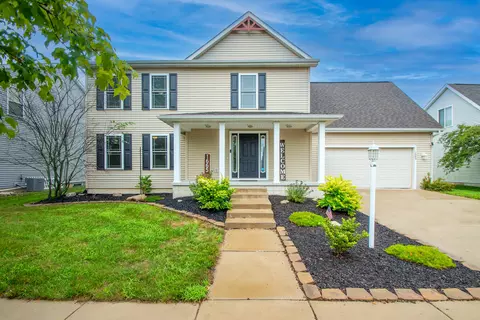 1665 Glasgow St, Valparaiso, IN 46385