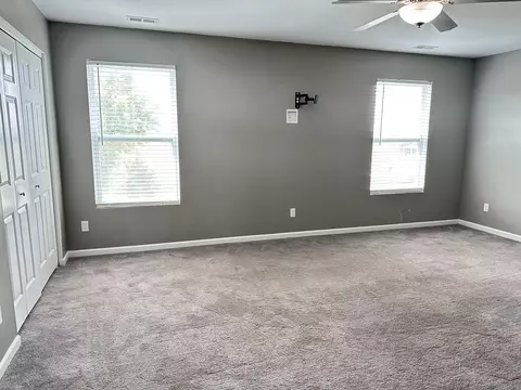 Bedroom - 2612 W 132nd Ln, Crown Point, IN 46307 photo 3 of 9