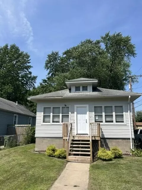 7402 Harrison Ave, Hammond, IN 46324