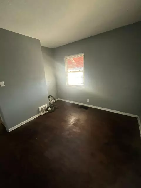 336 W Wilson St, Gary, IN 46404 photo 11