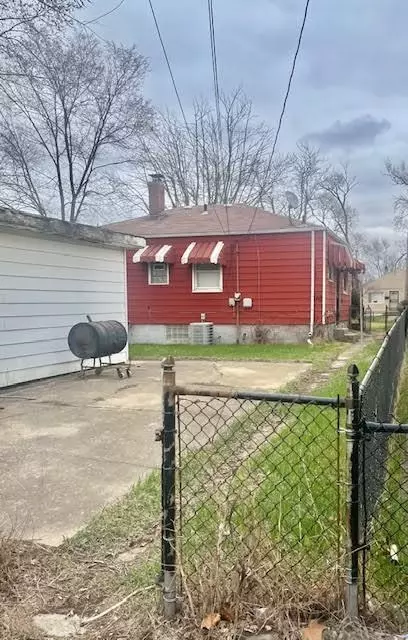 336 W Wilson St, Gary, IN 46404 photo 2