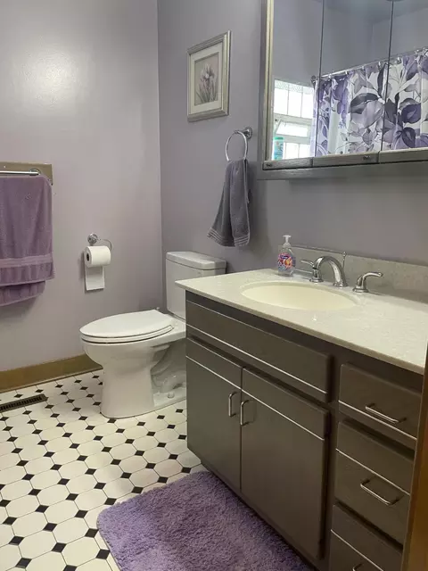 1534 Parkview Ave, Whiting, IN 46394 photo 10