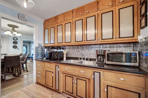 Kitchen - 2816 Beverly Dr, Gary, IN 46408 photo 3 of 3