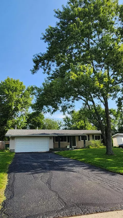 353 W 550 #B, Valparaiso, IN 46385