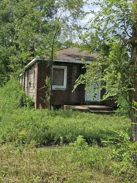 1620 Tyler St, Gary, IN 46407 photo 4