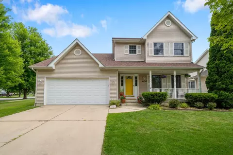 Exterior - 400 Edith Ct, Crown Point, IN 46307 photo 1 of 7