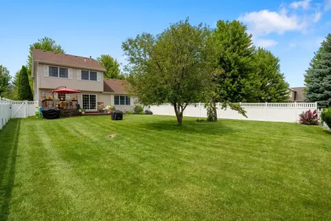 Exterior - 400 Edith Ct, Crown Point, IN 46307 photo 7 of 7