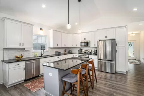 Kitchen - 703 Verdano Ter, Crown Point, IN 46307 photo 2 of 2
