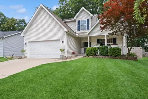 802 Galway Dr, Valparaiso, IN 46385