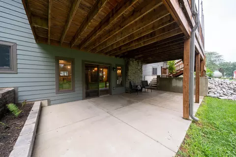 Exterior - 4915 E 129th Ave, Crown Point, IN 46307 photo 4 of 11