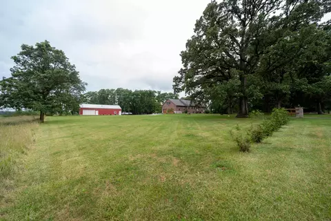 Exterior - 4915 E 129th Ave, Crown Point, IN 46307 photo 10 of 11