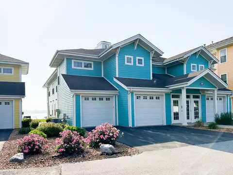 Exterior - 13304 E Lakeshore Dr #202, Cedar Lake, IN 46303 photo 2 of 10