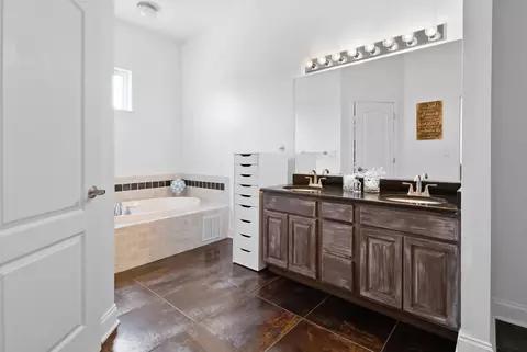 Bath - 13304 E Lakeshore Dr #202, Cedar Lake, IN 46303 photo 2 of 3
