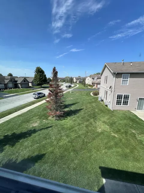 931 Flagstone Dr, Dyer, IN 46311 photo 27