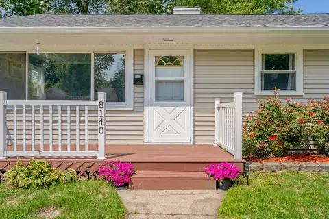 8140 Sycamore Ave, Highland, IN 46322
