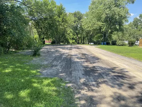 10280 Joliet St, Saint John, IN 46373