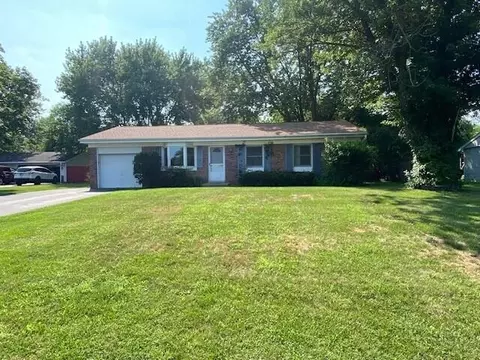 154 Coolwood Dr, Valparaiso, IN 46385