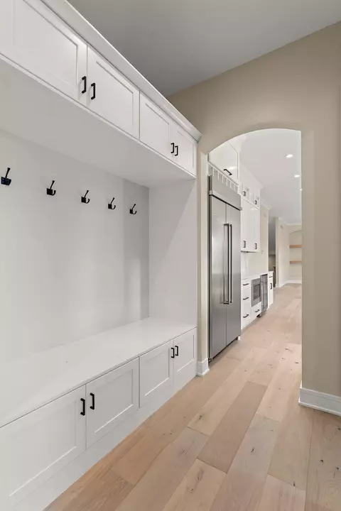Entry Way - 9701 Sweetspire Ave, Saint John, IN 46373 photo 4 of 8