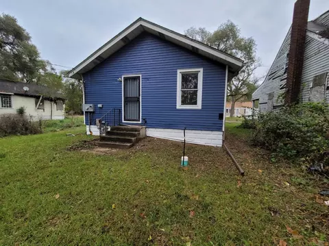 Exterior - 852 Kentucky St, Gary, IN 46402 photo 4 of 4