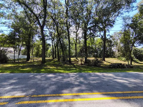 2421 Old Hobart Rd, Lake Station, IN 46405