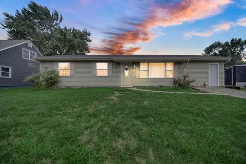 761 Capitol Rd, Valparaiso, IN 46385