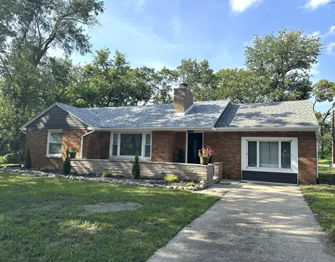 Exterior - 2100 Crest Rd, Gary, IN 46408 photo 1 of 7