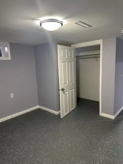 Bedroom - 2100 Crest Rd, Gary, IN 46408 photo 6 of 6