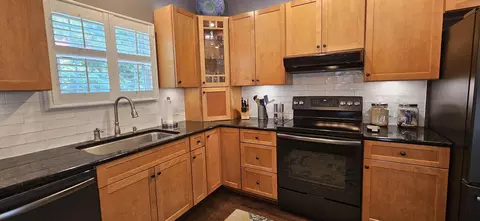 Kitchen - 1071 N Warren St, Gary, IN 46403 photo 7 of 9