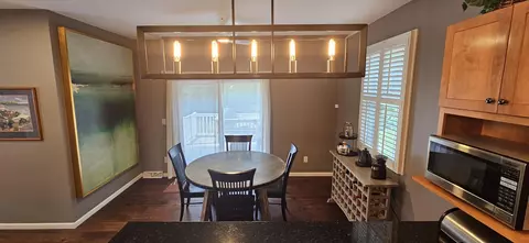 Dining - 1071 N Warren St, Gary, IN 46403 photo 2 of 5