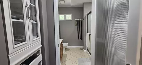 Entry Way - 1071 N Warren St, Gary, IN 46403 photo 17 of 20