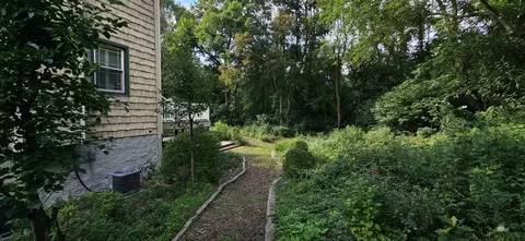 Exterior - 1071 N Warren St, Gary, IN 46403 photo 24 of 36