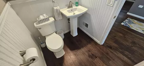 Bath - 1071 N Warren St, Gary, IN 46403 photo 5 of 21