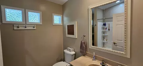 Bath - 1071 N Warren St, Gary, IN 46403 photo 9 of 21