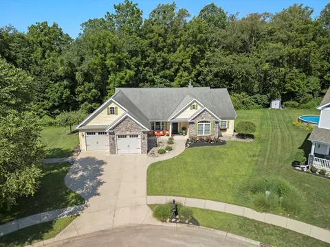 1796 S Rolling Mdws Dr, Westville, IN 46391
